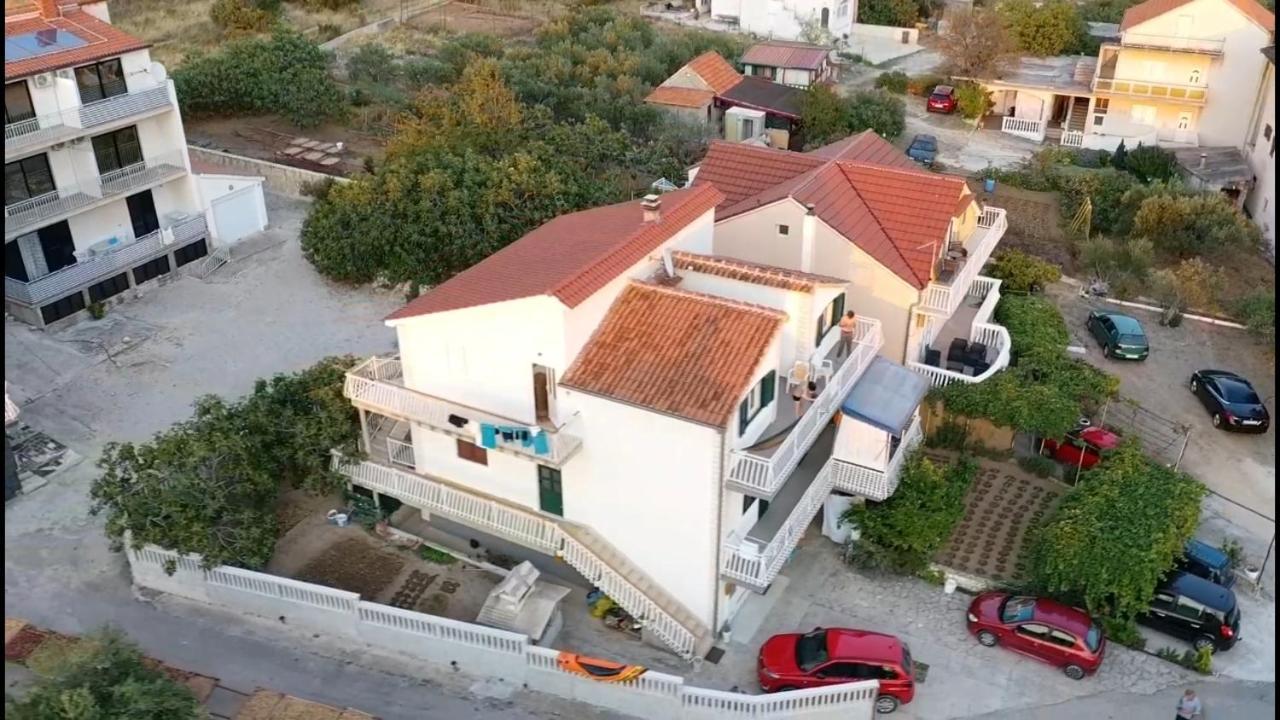 Apartments Hanna Гребащиця Екстер'єр фото