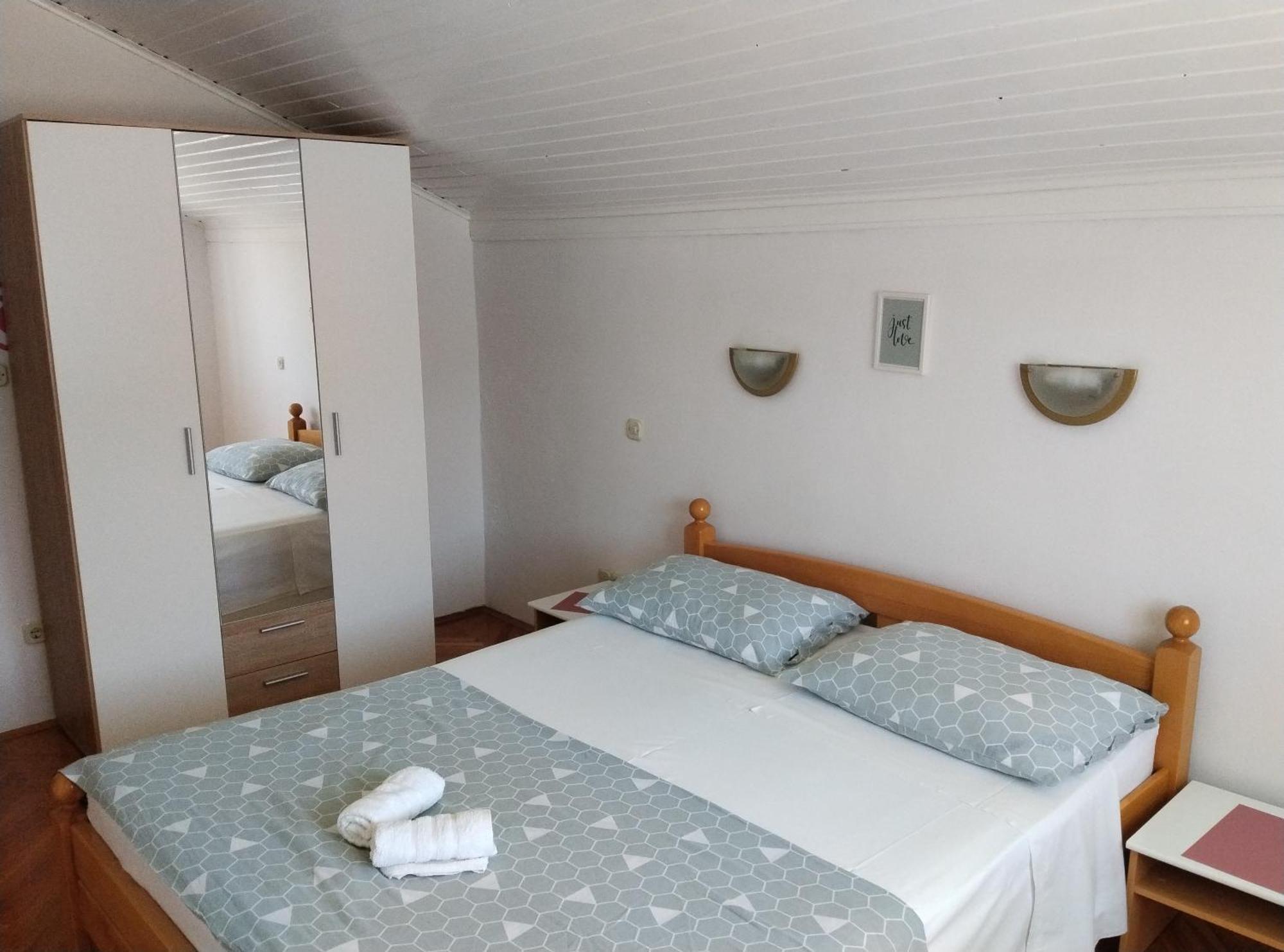 Apartments Hanna Гребащиця Екстер'єр фото